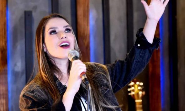 Após tratar câncer metastático, Camila Campos retoma ministério com novos projetos