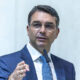 Saída de Flávio Bolsonaro do país divide líderes cristãos que o apoiaram