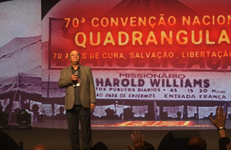 Rev Mário de Oliveira