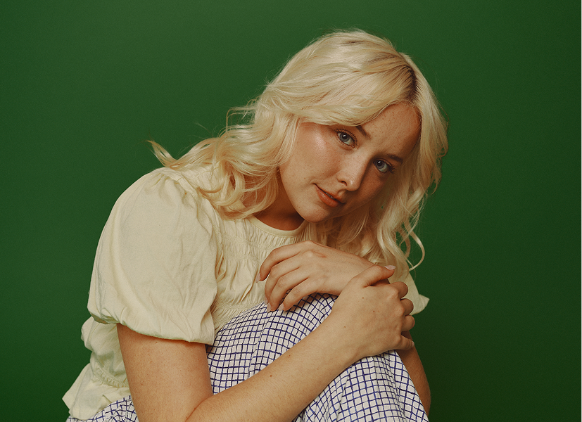 Cantora faz da ansiedade e dúvidas sua inspiração para músicas cristãs