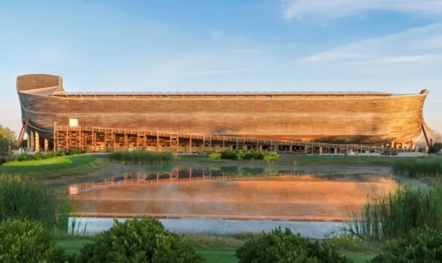 Empresários planejam réplica da Arca de Noé em cidade inundada
