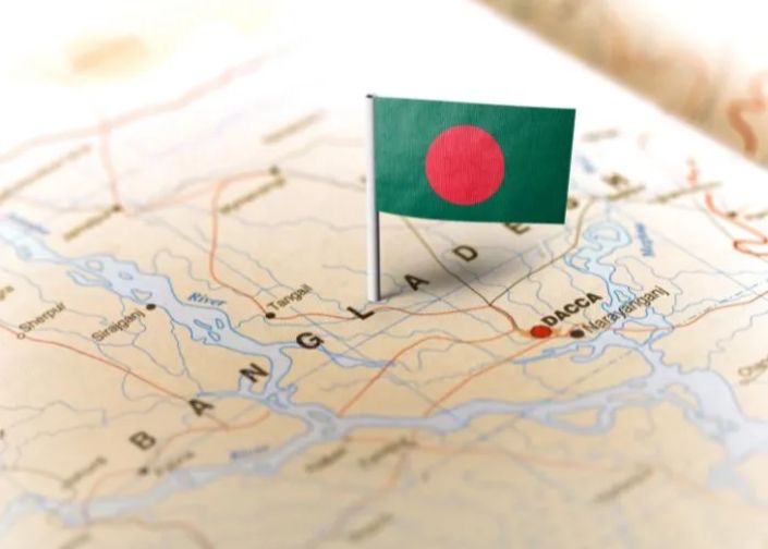 Bangladesh: cristão pede comida nas ruas após ser expulso pelos filhos