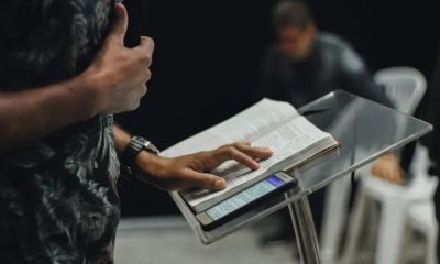 Bíblias digitais superam impressas pela 1ª vez, diz relatório