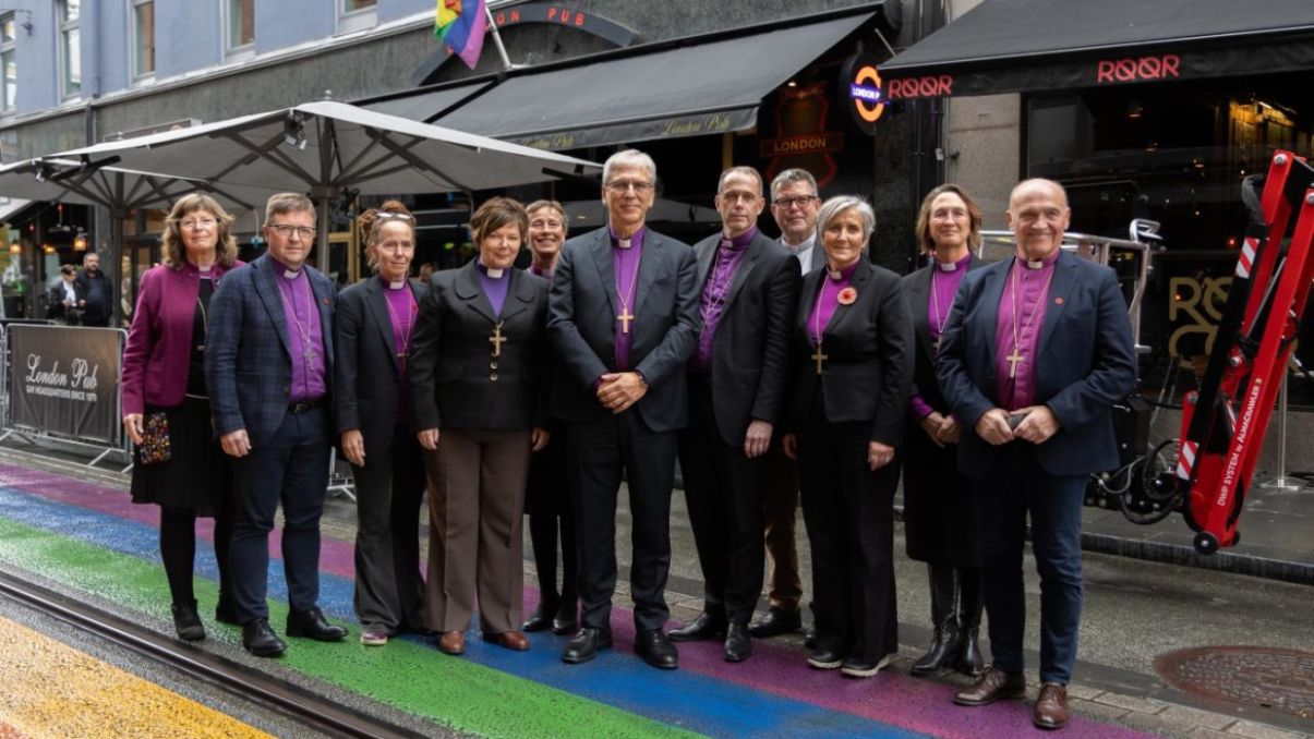 Luteranos na Noruega se curvam à agenda LGBT