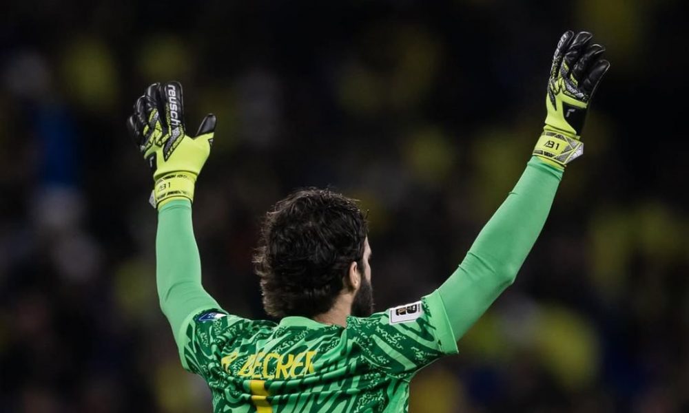 Goleiros do Brasil não usarão camisa vermelha contra a Escócia