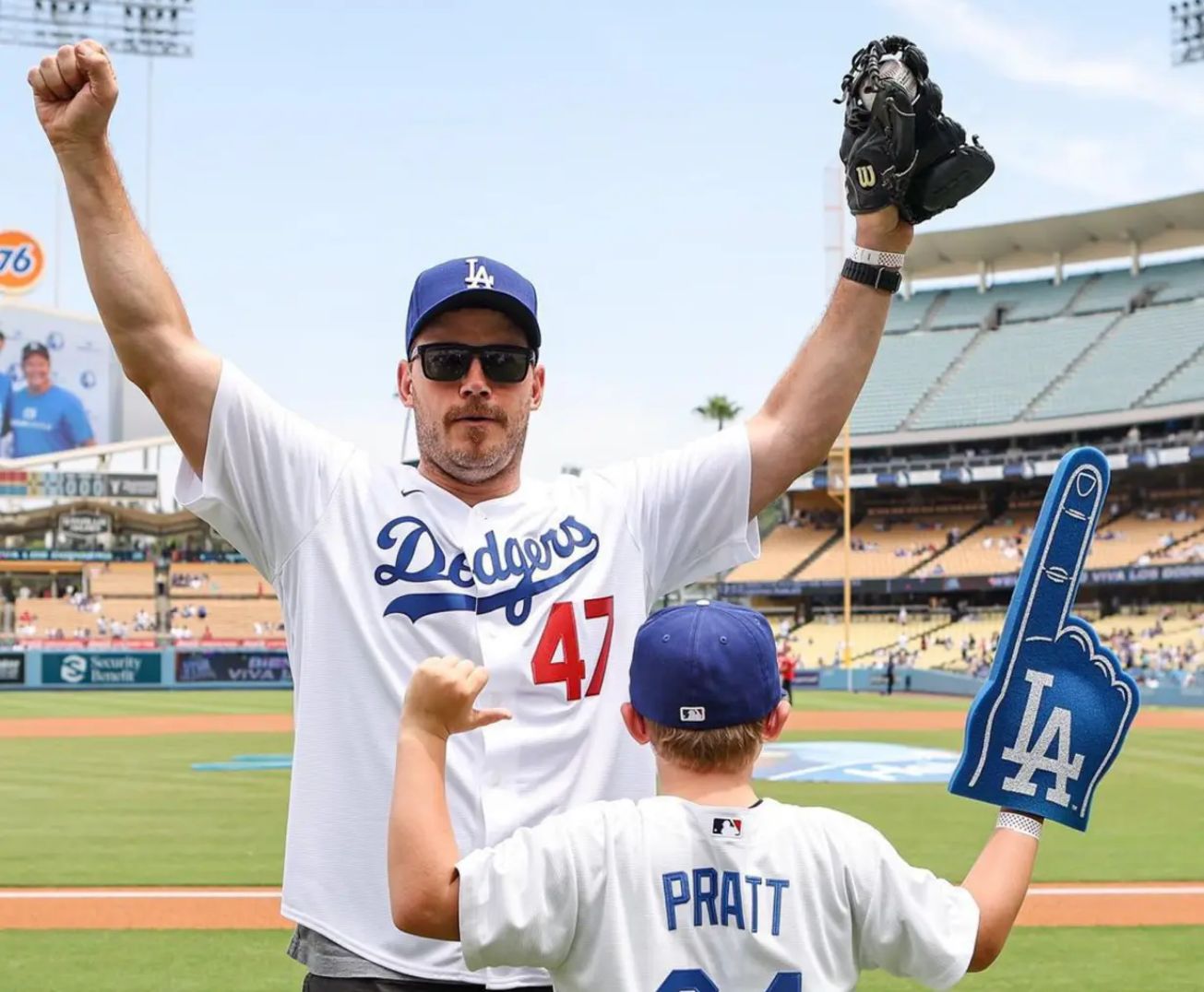 ‘Jesus é Rei’: Chris Pratt testemunha milagre na vida de seu filho