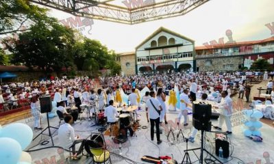Polícia encerra culto em Cuba e fiéis continuam louvor nas ruas