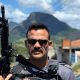 Policial pastor prega a traficantes em rádio durante operação