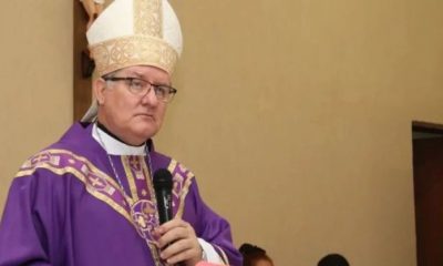 Bispo critica “ditadores no Brasil” e afirma que Deus não esquece orações