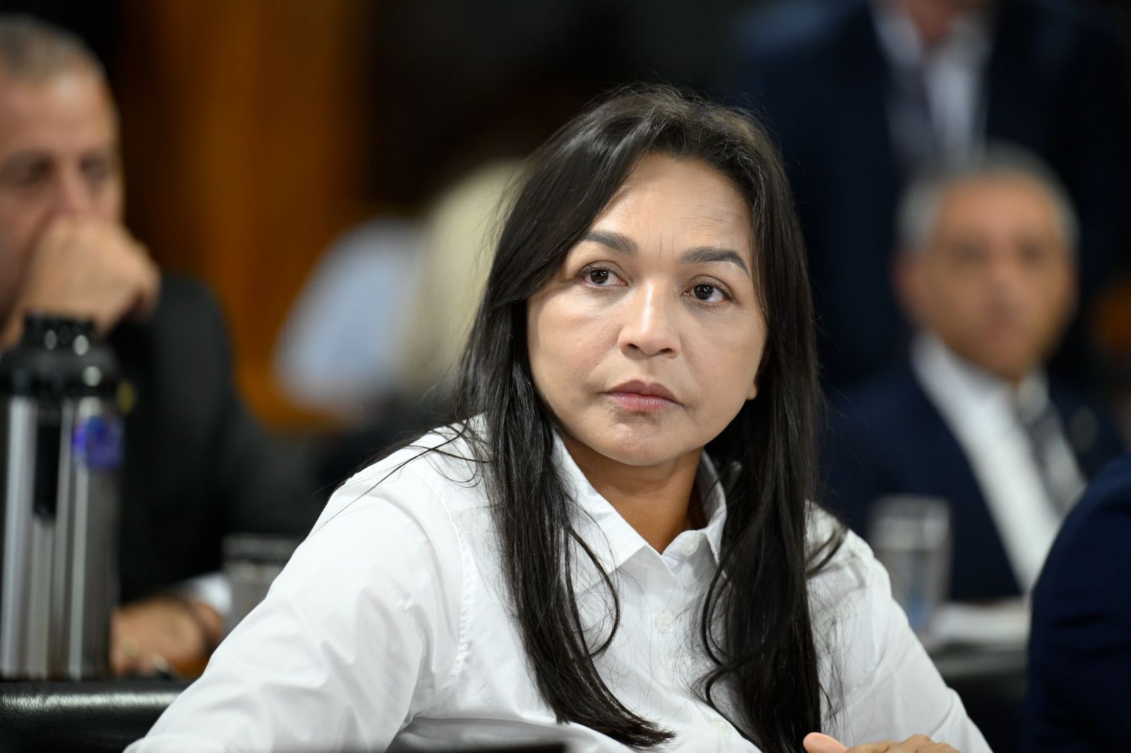 De esquerda, Eliziane Gama quer criar imagem de evangélica raiz