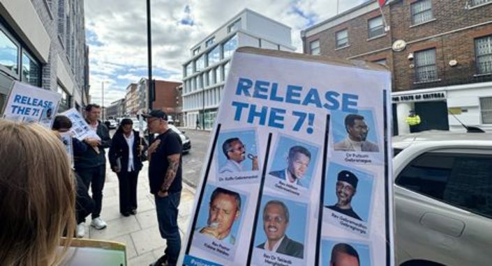 Cristãos protestam em Londres por libertação de fiéis presos na Eritreia