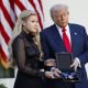 Trump entrega a maior homenagem à viúva de Charlie Kirk
