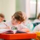 Veja benefícios de matricular os filhos em escolas cristãs