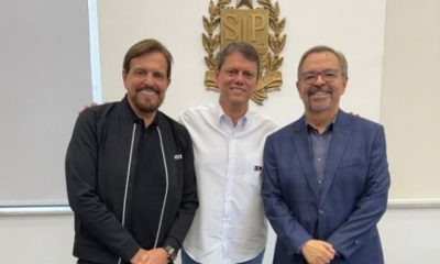 Estevam Hernandes e César Augusto visitam governador de SP