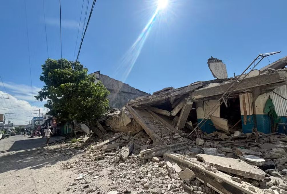 Após terremoto nas Filipinas, cristãos enviam ajuda humanitária
