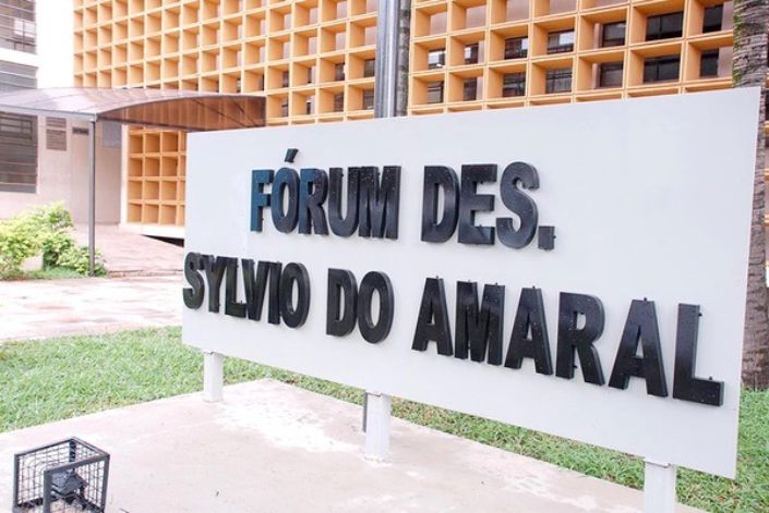 Justiça multa igreja em R$ 100 mil por descumprimento de lei