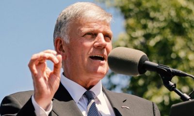 Franklin Graham celebra ofensiva contra Irã e clama por libertação do povo iraniano