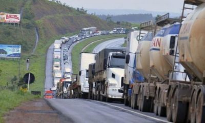 Greve dos caminhoneiros deve começar na quinta
