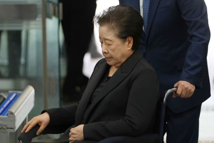 Viúva do reverendo Moon é presa na Coreia do Sul
