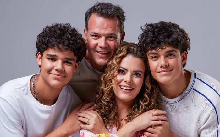 Ana Paula Valadão gera debate: "Família é mais importante que igreja"