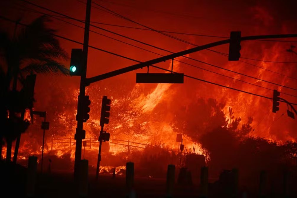 Líderes cristãos atuam na ajuda às vítimas dos incêndios na Califórnia