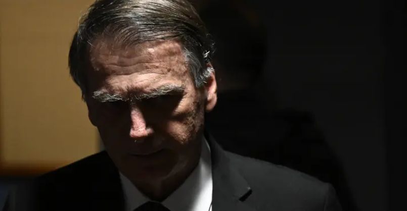 Jornalista considera Bolsonaro ‘preso político’ após ordem do STF