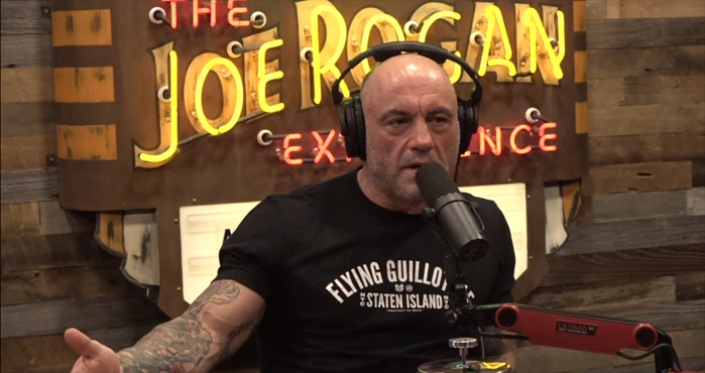 Joe Rogan diz que crer na ciência exige mais fé que crer na ressurreição