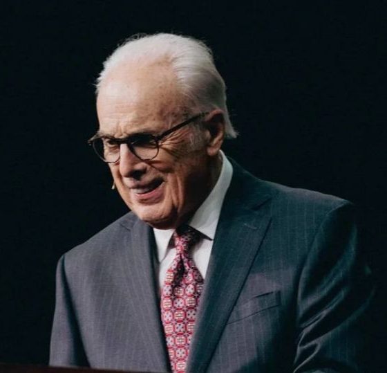 Pastores brasileiros homenageiam John MacArthur: ‘Um gigante da fé’