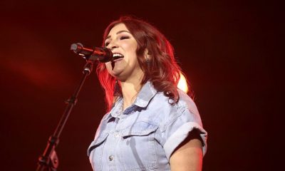 Kim Walker-Smith realiza primeira turnê solo no Brasil em outubro