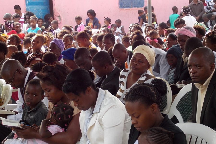 Angola passa a exigir formação superior em teologia para líderes religiosos