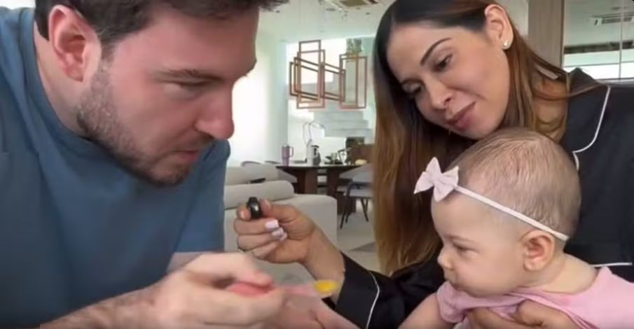 Maíra Cardi pede oração pela filha de seis meses