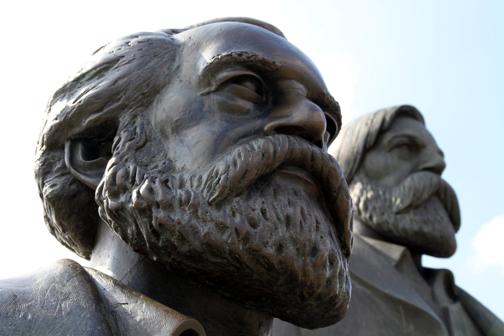 Igreja Presbiteriana reprova envolvimento com o marxismo: 'Incompatibilidade'