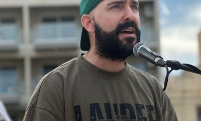 Cristão processado por testemunhar ser ex-gay tem julgamento adiado