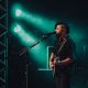 Mauro Henrique assume vocais em turnê do guitarrista Kiko Loureiro