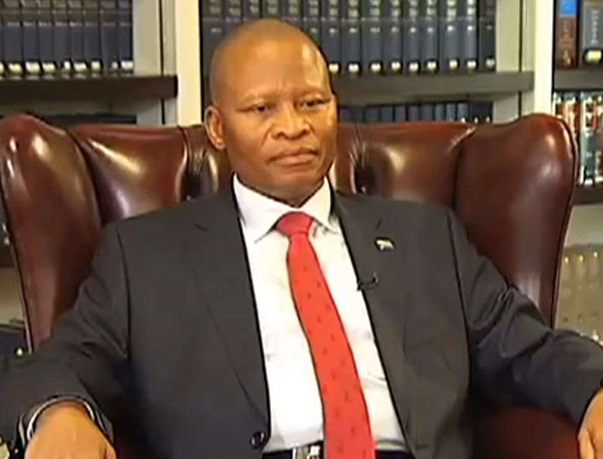 Mogoeng Mogoeng