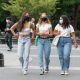 Mulheres da Geração Z são mais avessas à fé, mostra estudo