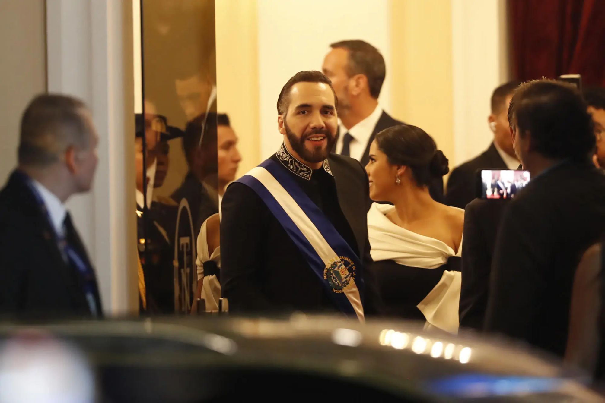 Presidente de El Salvador anuncia veto à ‘linguagem neutra’