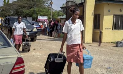 Nigéria: 24 estudantes sequestradas são libertadas após uma semana