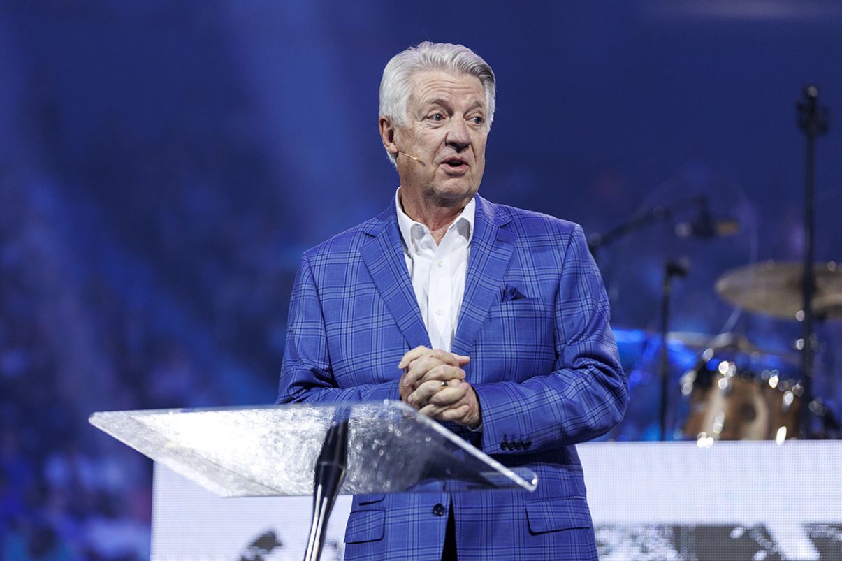 Pastor defende retorno à Bíblia para saciar sede espiritual de jovens
