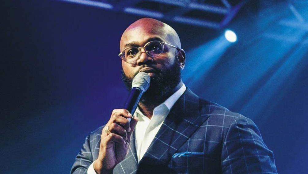 Pastor alerta: ‘Não é hora de baixar o tom contra o mal’