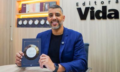 ‘O Evangelho Completo’: pastor Leandro Vieira faz convite de retorno à Bíblia