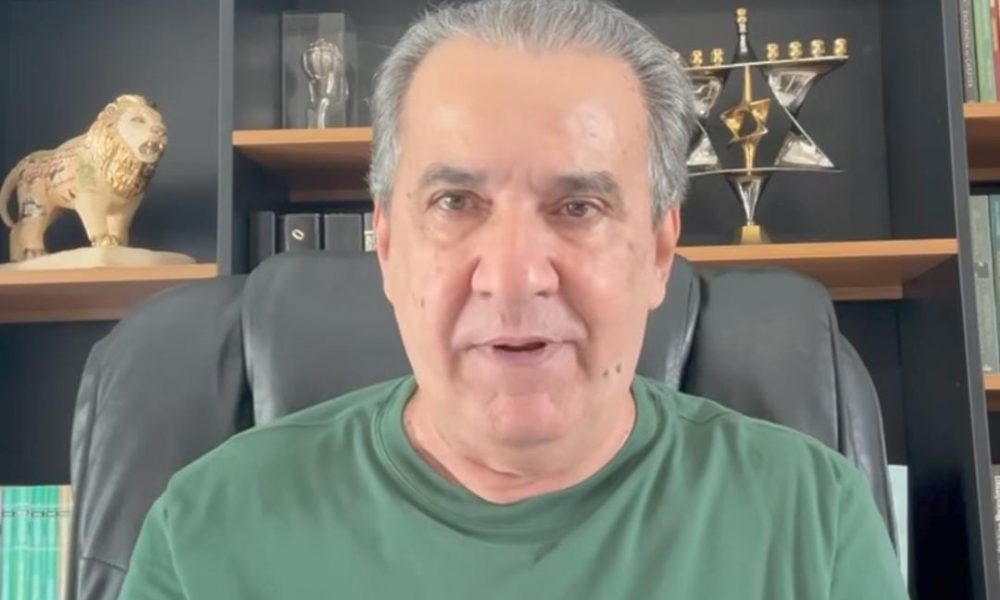 Cantor gospel processa Malafaia e ADVEC por cancelamento de shows