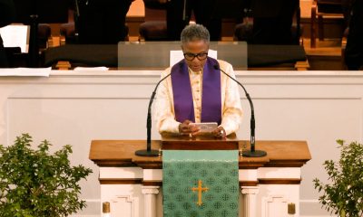 Pastora quer ‘arrancar páginas’ do Novo Testamento