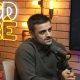 Felipe Simas relembra momento depressivo antes de conversão