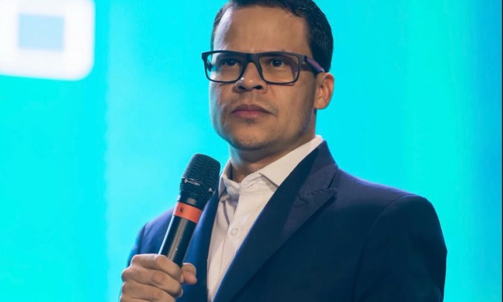 Elizeu Rodrigues cita heresia para cobrar vigilância