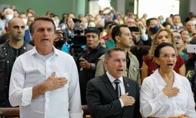 Presidente Jair Bolsonaro durante culto em Roraima