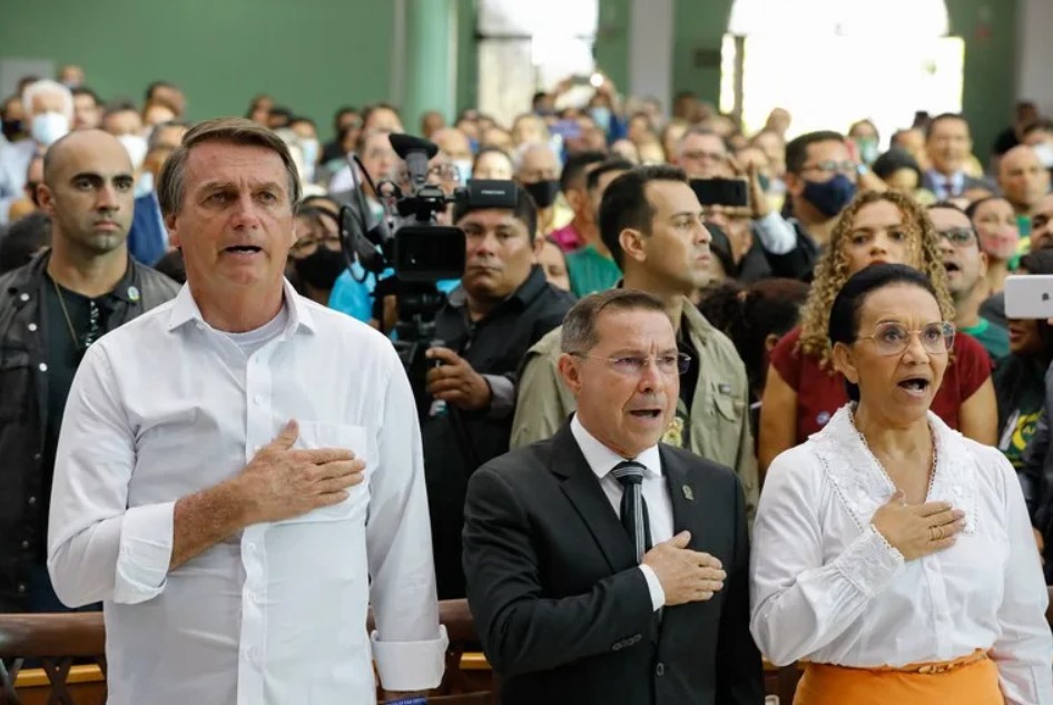 Presidente Jair Bolsonaro durante culto em Roraima