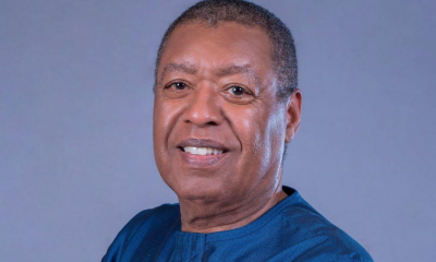 Ron Kenoly, cantor que revolucionou a música cristã contemporânea, morre aos 81 anos