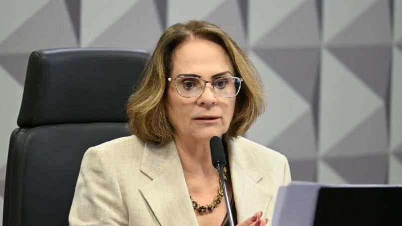 Damares diz que há igrejas envolvidas em fraudes do INSS