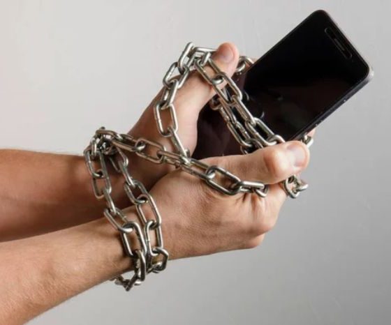 Países autoritários usam tecnologia popular para reprimir cristãos